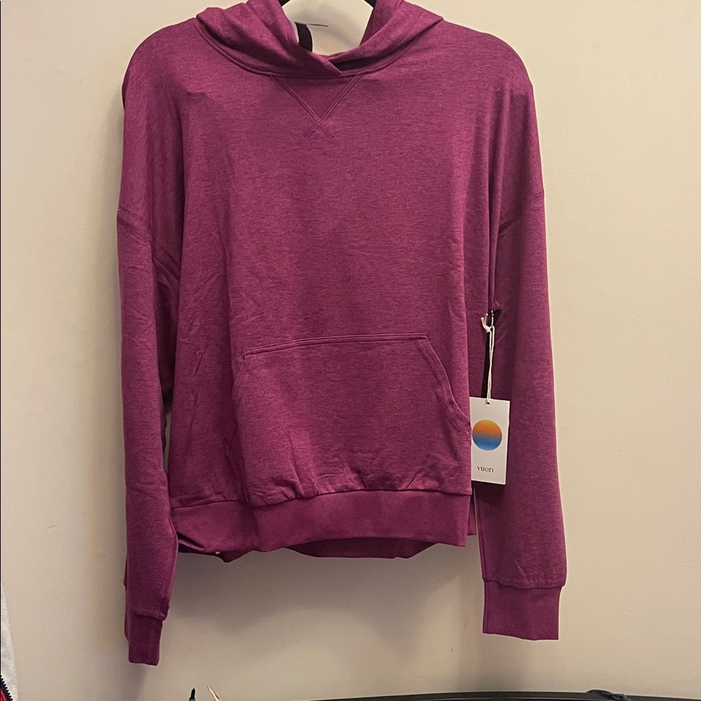 Vuori Women's Berry Hoodie